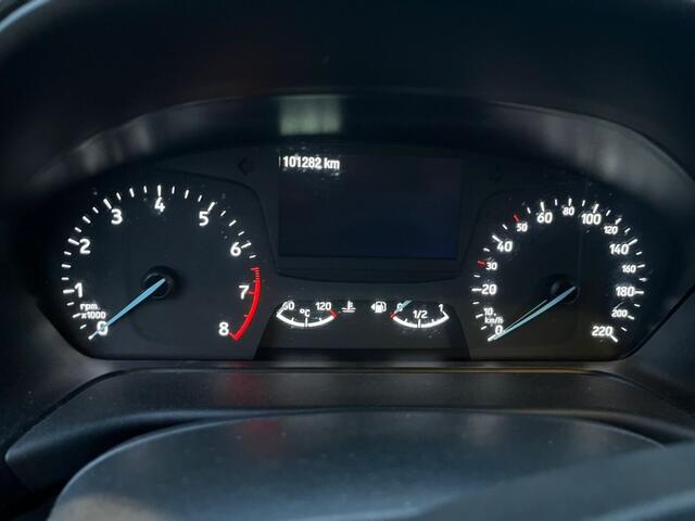 Ford FIESTA 1.0 Ecoboost St line ** Nieuwe distributieriem **