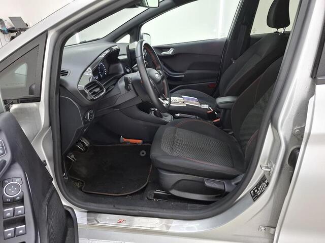 Ford FIESTA 95pk ST-Line Navi Climat Cruise Winter pack ST Dakspoiler Privacy Glass Dealeronderhouden