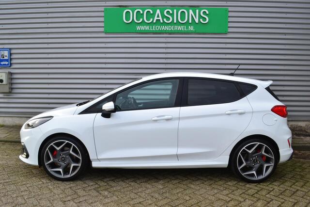 Ford FIESTA 1.5 ECOBOOST ST-3|200PK|RECARO|NETTE AUTO!