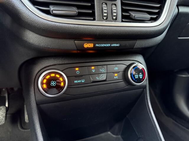 Ford FIESTA 1.0 EcoB. Connected RIJKLAAR / INCL GARANTIE / NAVI / CRUISE / A