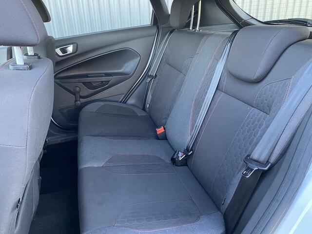 Ford FIESTA 1.0 EcoBoost ST Line 120Dkm.NAP, 5-Drs, Navi, Clima, CC, PDC, LM, - Inruil Mogelijk -