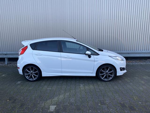 Ford FIESTA 1.0 EcoBoost ST Line 120Dkm.NAP, 5-Drs, Navi, Clima, CC, PDC, LM, - Inruil Mogelijk -