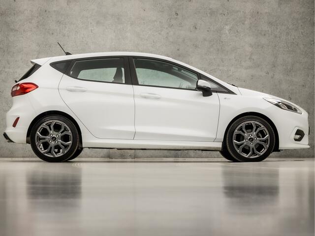 Ford FIESTA 1.0 EcoBoost ST-Line (APPLE CARPLAY, GROOT NAVI, STUUR/STOELVERWARMING, LED KOPLAMPEN, SPORTSTOELEN, KEYLESS, PARKEERSENSOREN, NIEUWSTAAT)