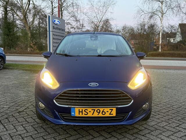 Ford FIESTA 1.0 EcoBoost Titanium 100pk Cruise control | Navigatie | Vooruit verwarming | lichtmetaal