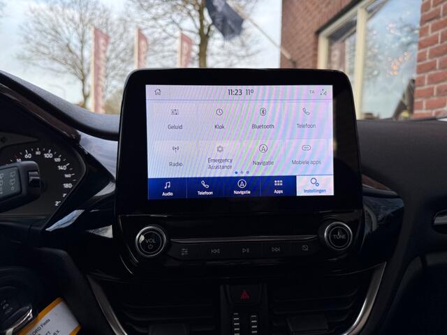 Ford FIESTA 1.0 EcoB. Connected RIJKLAAR / INCL GARANTIE / NAVI / CRUISE / A