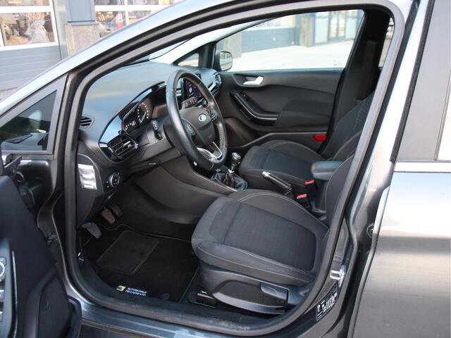 Ford FIESTA 1.0 EcoBoost Titanium X Winter Pack, FULL LED, Carplay Eindejaar aanbieding!