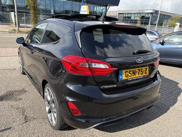 Ford FIESTA 1.0 EcoBoost Hybrid ST-Line X panodak