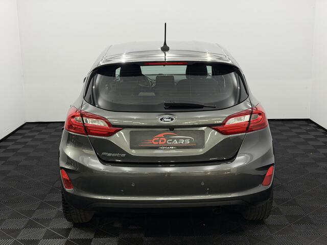 Ford FIESTA 1.0 EcoBoost Titanium Camera, Apple carplay, A start stop, Cruise control, A start stop, Lichtmetalen velgen