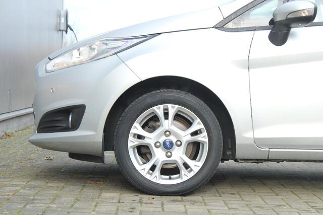 Ford FIESTA 1.0 Style Ultimate Airco | Navigatie | Cruise control | Lichtmetalen-velgen | Bluetooth