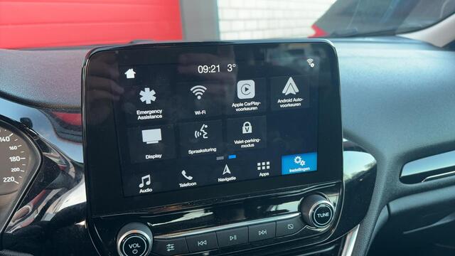 Ford FIESTA 1.1 Trend NWE D-RIEM / CARPLAY / VOORRUITVERW / NAVI / AIRCO / PDC / DAB+ / NL-AUTO
