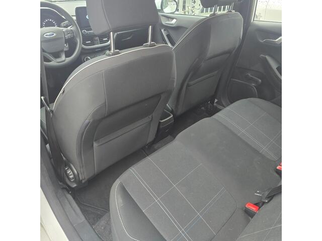 Ford FIESTA 1.1 Trend ** Nieuwe distributieriem --- BTW auto **