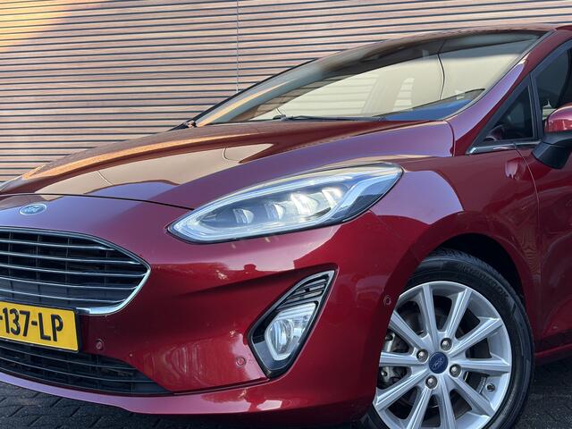 Ford FIESTA 1.0 EcoBoost Titanium Trekhaak / Winterpack / Camera / Lm velgen / Cruise