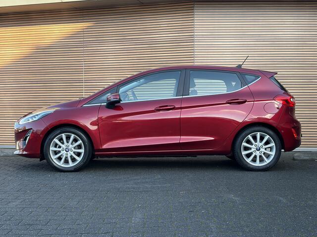 Ford FIESTA 1.0 EcoBoost Titanium Trekhaak / Winterpack / Camera / Lm velgen / Cruise