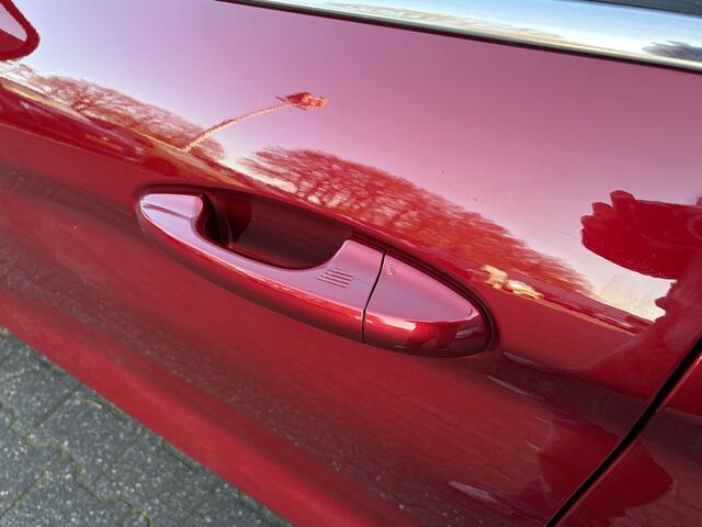 Ford FIESTA 1.0 EcoBoost Titanium Trekhaak / Winterpack / Camera / Lm velgen / Cruise