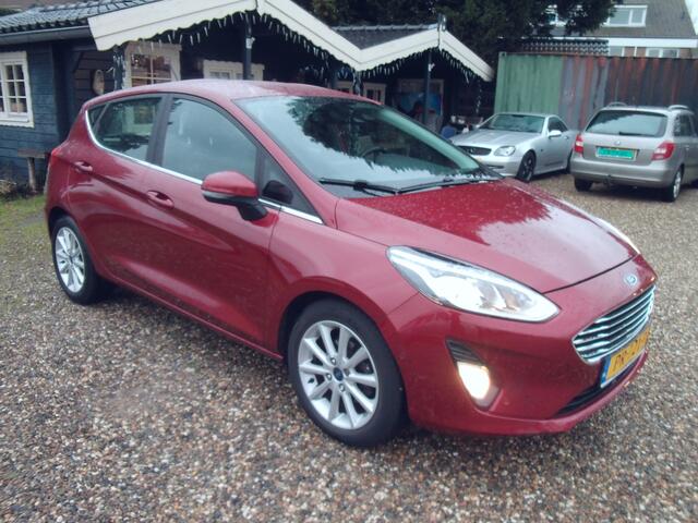 Ford FIESTA 1.0 EcoBoost Titanium - Airco - Navigatie - 6 Bak