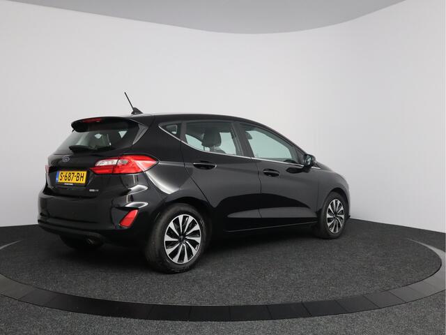 Ford FIESTA 1.0 EcoBoost Hybrid Titanium 125pk | Navigatie | parkeersensoren