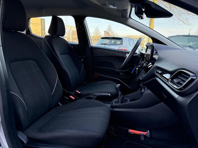 Ford FIESTA 1.1 Trend Navi,Clima,Rijstrooksensor,Lm velgen,Pdc,Dealer Onderhouden,N.A.P,Weinig Km,Apk tot 11-2026