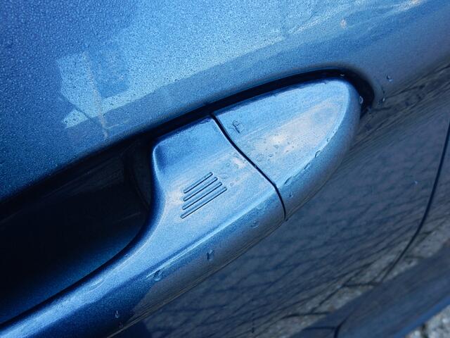 Ford FIESTA 1.0 125PK Hybrid ST-Line X | Winter Pack | LED | Camera | PDC voor en achter | ISOFIX | B&O |