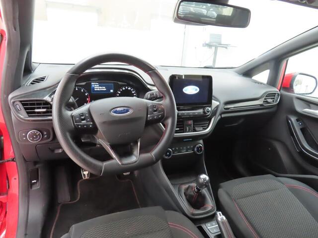Ford FIESTA 1.0 EcoBoost Hybrid ST-Line X | 32700 km!