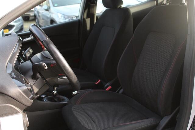 Ford FIESTA 1.0 EcoBoost ST-Line//Navi!!