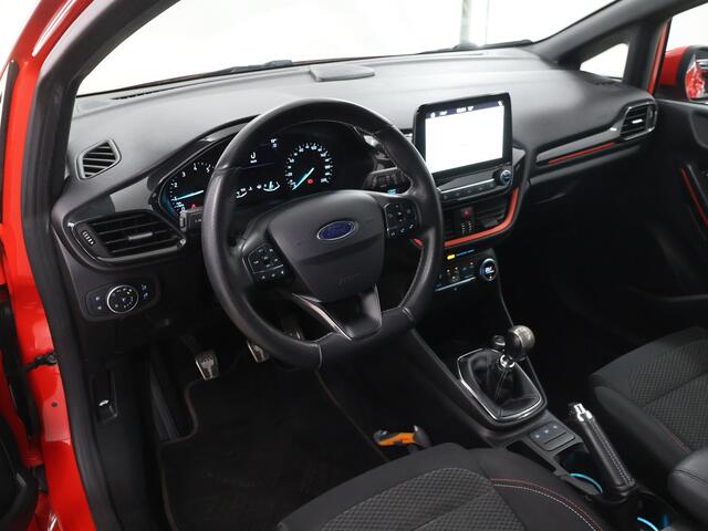 Ford FIESTA 1.0 EcoBoost ST-Line | Trekhaak | Navigatie | Voorruitverwarming | Climate Control |