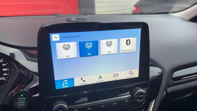 Ford FIESTA 1.0 EcoBoost Titanium 1STE EIG / ADAPTIEVE CRUISE / CAMERA / CARPLAY / DAB+ / VOORRUIT VERWARMING / NL-AUTO