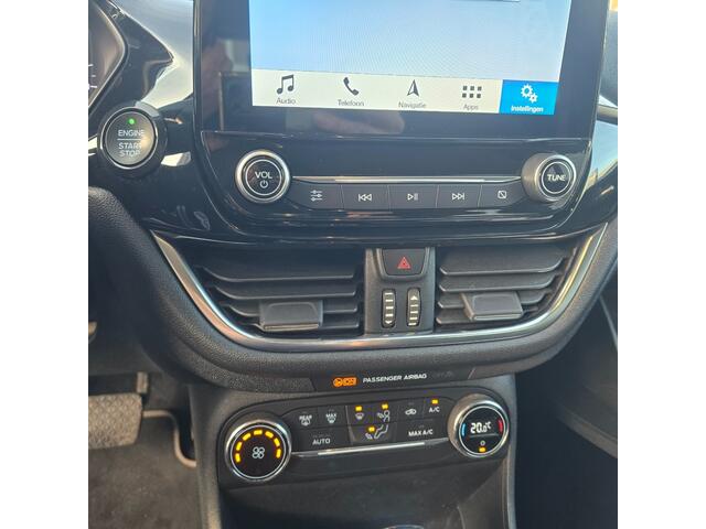 Ford FIESTA 1.0 Ecoboost Titanium ** nieuwe distributieriem **
