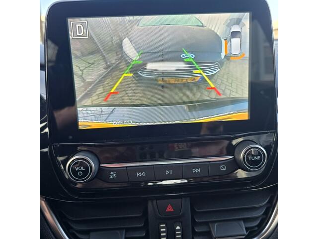 Ford FIESTA 1.0 Ecoboost Titanium ** nieuwe distributieriem **