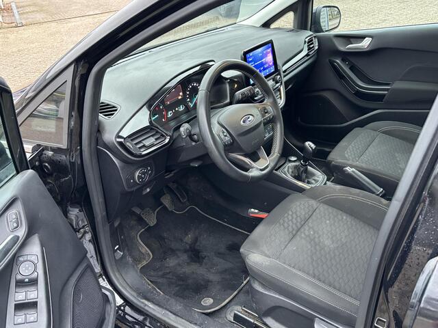 Ford FIESTA 1.0 EcoBoost Hybrid Titanium 125pk | Cruise Control | Parkeersensoren achter | Apple Carplay/Android auto | Navigatie | Climate control