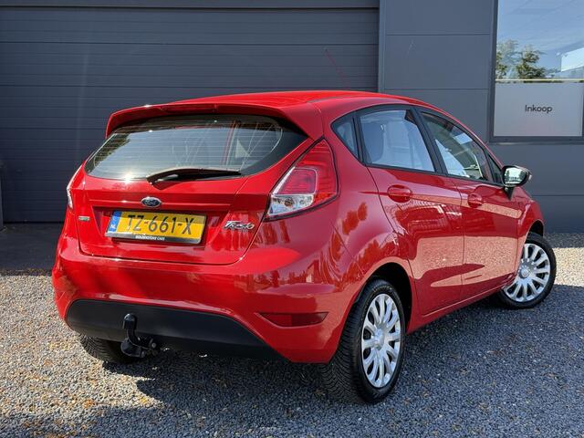 Ford FIESTA 1.0 EcoBoost Titanium 1e Eigenaar,Trekhaak,Airco,Weinig km,Distributie recent vervangen,5 Deurs,Nieuwe Apk bij Aflevering