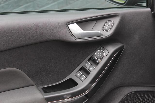 Ford FIESTA 1.5 EcoBoost ST-3 100% Dealer onderhouden, Nieuwstaat!!!