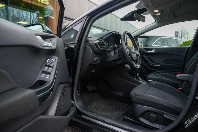 Ford FIESTA 1.0 EcoBoost Titanium Automaat B&O LED Stoel Stuurverw. Camera Navigatie DAB+