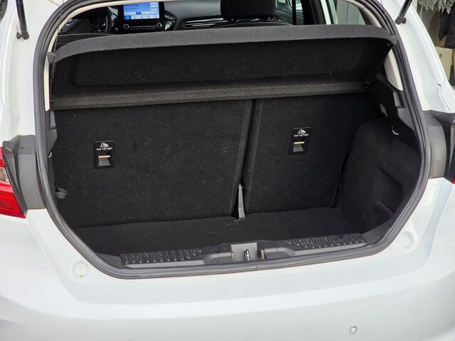 Ford FIESTA 1.0 EcoBoost Titanium CLIMA / CRUISE / NAVI / PDC