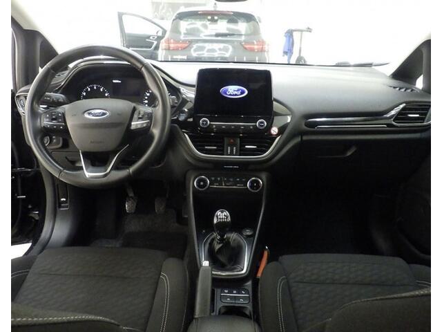 Ford FIESTA 1.0 EcoBoost Hybrid Titanium ? CarPlay / Android Auto ? Clima ? Cruisecontrol ?