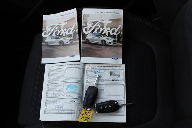 Ford FIESTA 1.0i "Titanium" Navi - Cruise !!! Automaat