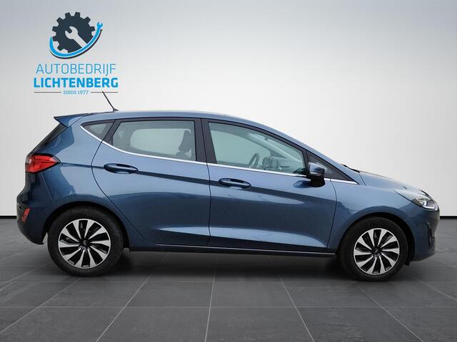 Ford FIESTA 1.0 EcoBoost Hybrid Titanium Carplay / Navi / PDC achter