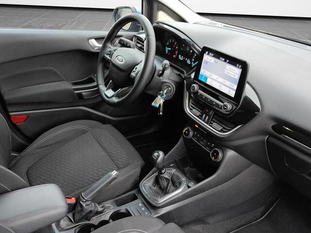 Ford FIESTA 1.0 EcoBoost Hybrid Titanium Carplay / Navi / PDC achter