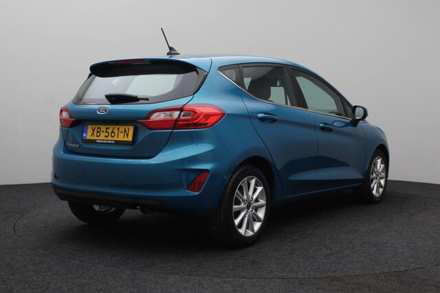 Ford FIESTA 1.0 EcoBoost Titanium 2018 | Goed Onderhouden | Navigatie | Stoelverwarming | Stuurverwarming | Carplay | Lichtmetalen Velgen | DAB Radio | Achteruitrij Camera | 2 Sleutels | Boekjes | Nationale Autopas