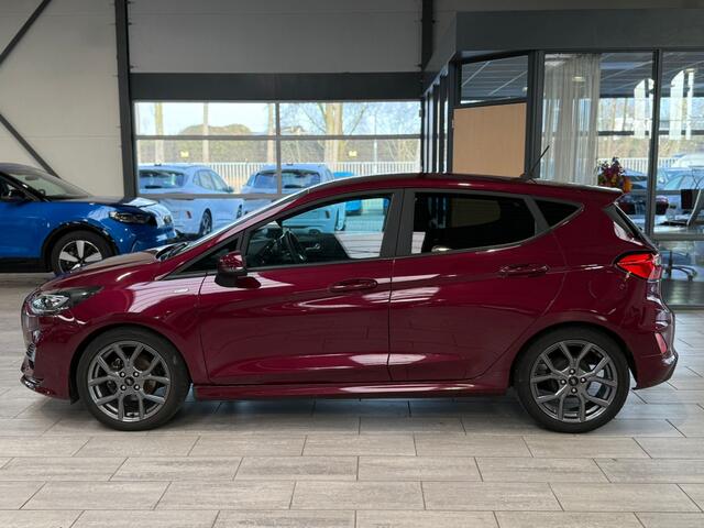 Ford FIESTA EcoBoost Hybrid 125 pk ST-Line | Winter Pack | LED | Clima | Cruise | 17" | Apple Carplay