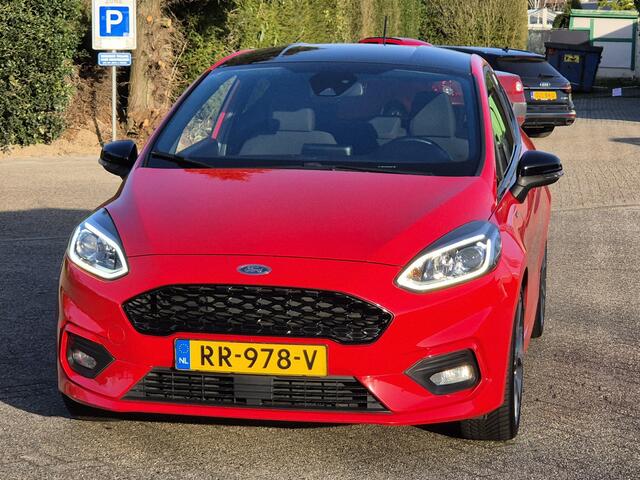Ford FIESTA 1.0 EcoBoost ST-Line Sport / Navi / Cruise Control / Trekhaak / 18 Inch sport velgen / Parkeersensoren