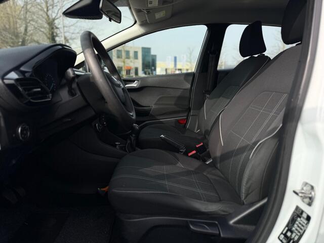 Ford FIESTA 1.1 CRUISE AIRCO NAVI PDC DAB+