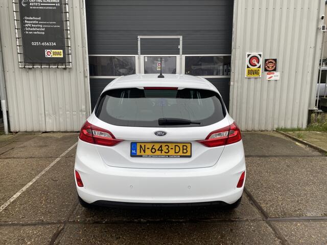 Ford FIESTA 1.0 EcoB.Hy. Tit.