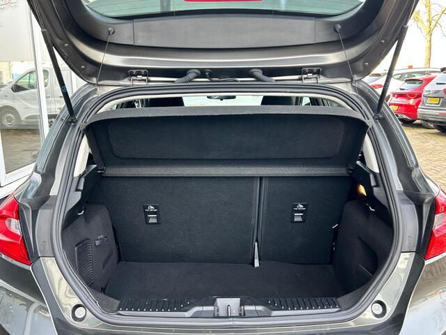 Ford FIESTA 1.1 | Parkeersensoren | Lane Assist | Cruise | Airco