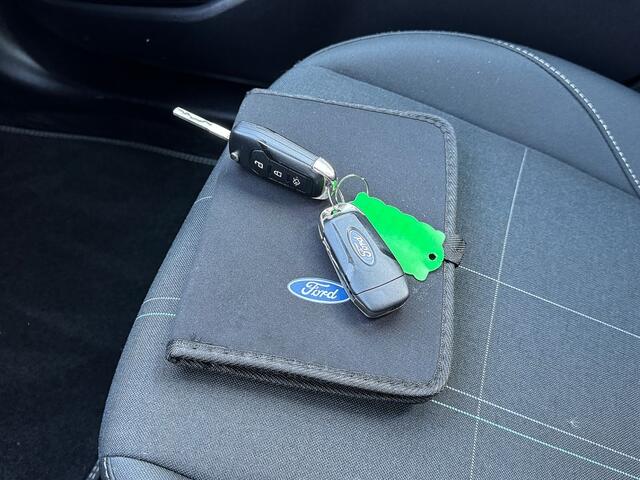 Ford FIESTA 1.0 EcoBoost Connected airco,cruise,navigatie,pdc