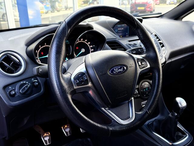 Ford FIESTA 1.0 125PK ST- Line | 18-inch | Grote spoiler | Voorrruitverwarming | LED |