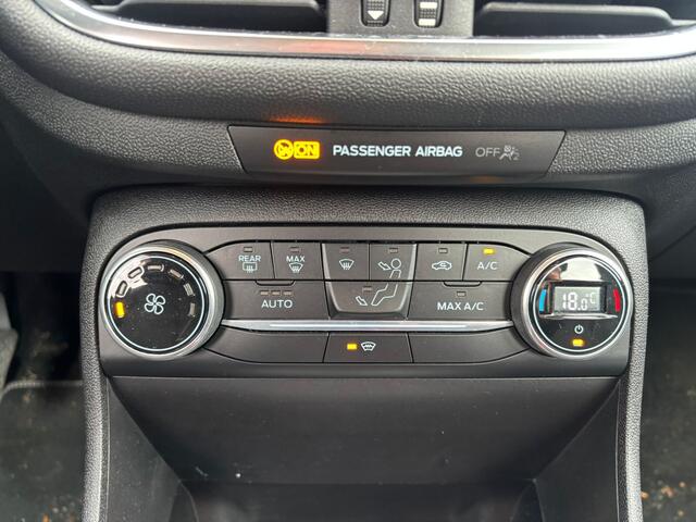 Ford FIESTA EcoBoost Titanium Adaptive Cruise | Voorruitverwarming | Camera | Navi | Apple Carplay & Android auto