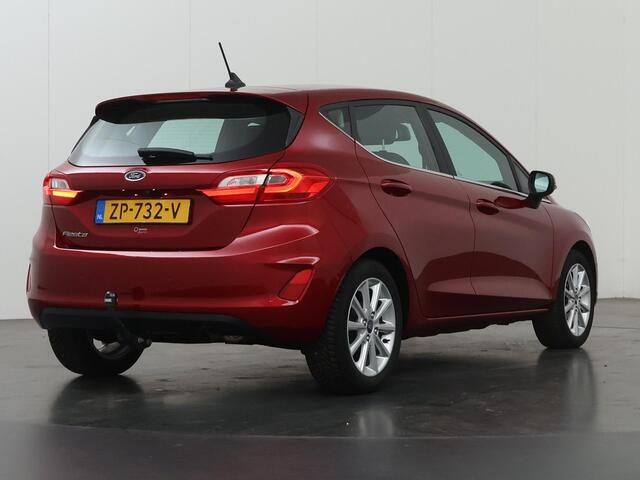 Ford FIESTA 1.0 EcoBoost Titanium | Trekhaak | Winterpakket | Parkeercamera | Navigatie | DAB | Climate Control | Cruise Control |