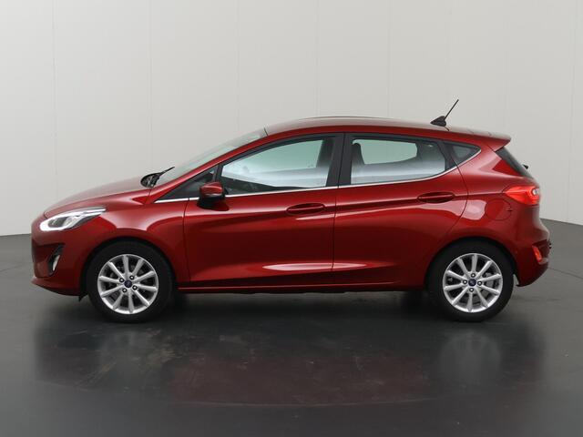 Ford FIESTA 1.0 EcoBoost Titanium | Trekhaak | Winterpakket | Parkeercamera | Navigatie | DAB | Climate Control | Cruise Control |