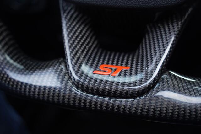 Ford FIESTA 1.5 EcoBoost ST-3 - RECARO - PANODAK - B&O - 240 PK - MILLTEK - BC RACING -