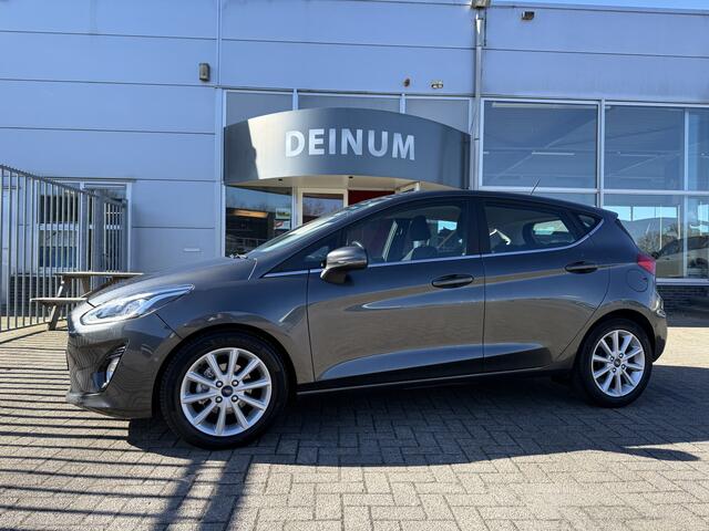 Ford FIESTA 1.0 Automaat Titanium 49.000 KM..!! Navigatie, Camera, Climate contr, LED, etc..!!